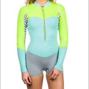 *NEW* ROXY 2mm XY Front Zip Long Sleeve Springsuit